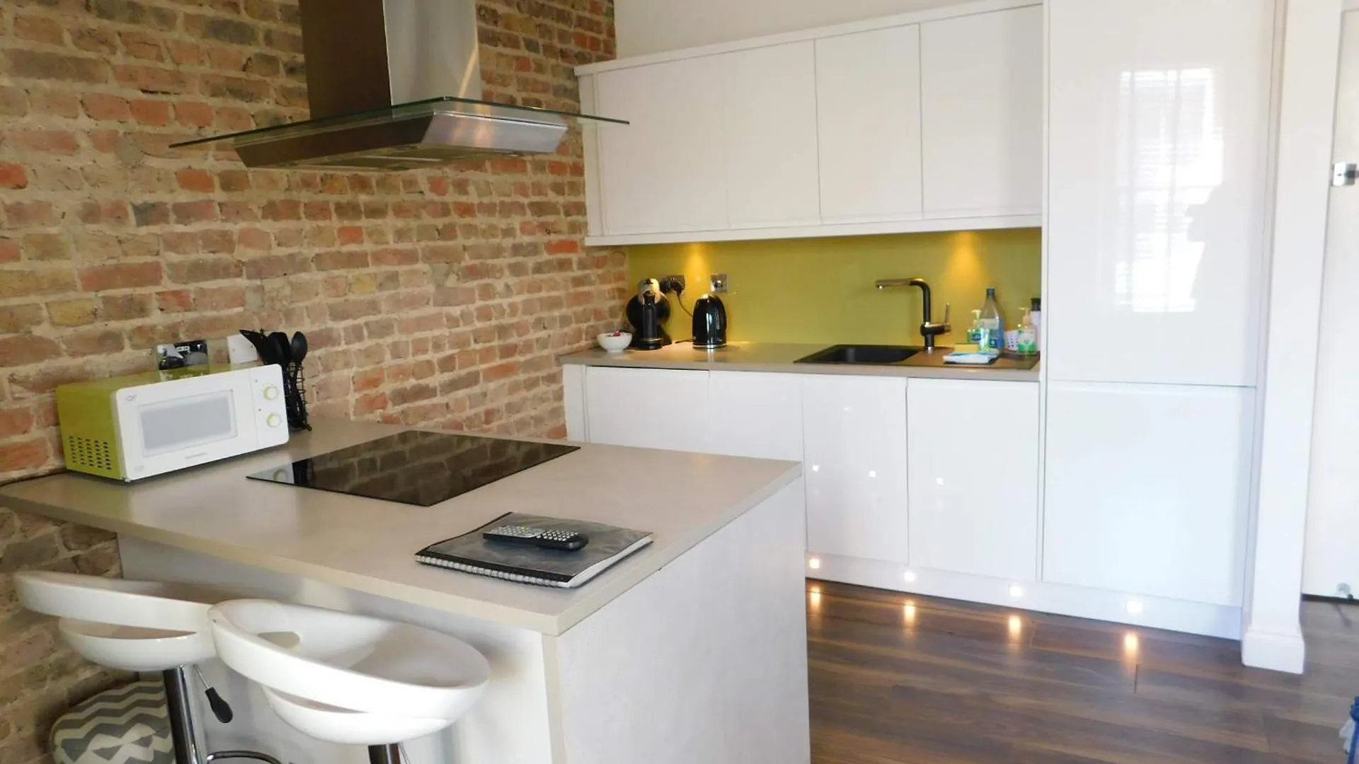 Central Kemptown Brighton Studio Apartment