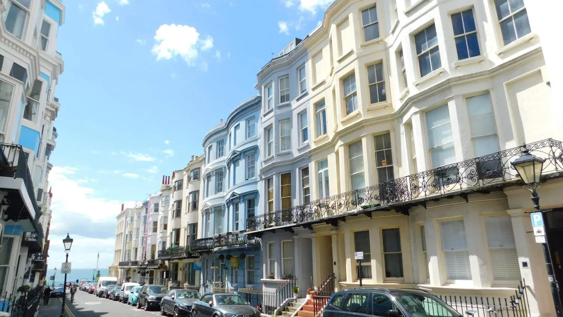 Central Kemptown Brighton Studio Apartment